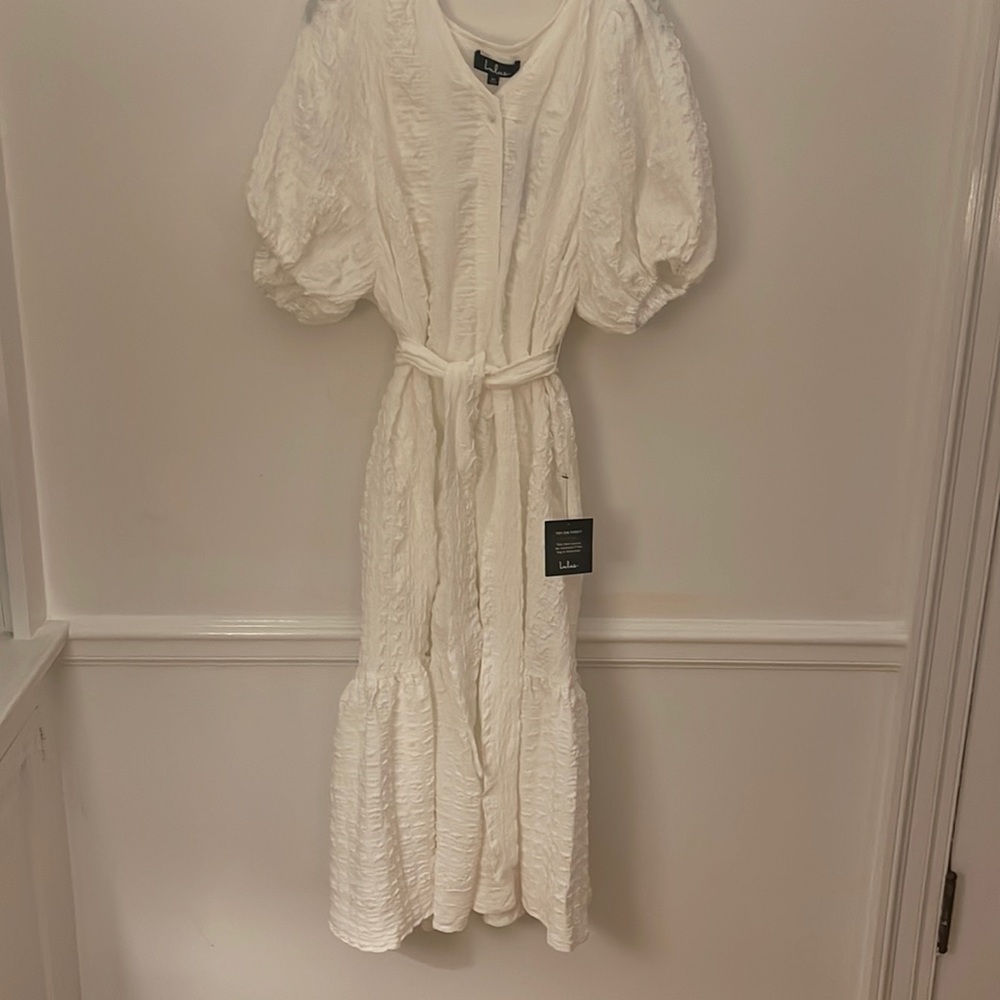 All white lulu dress size medium